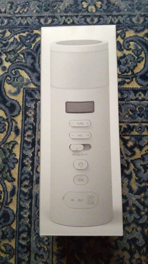 【なおさん】防災グッズ 日常/アウトドアにも ラジオ・ランタン・SOS