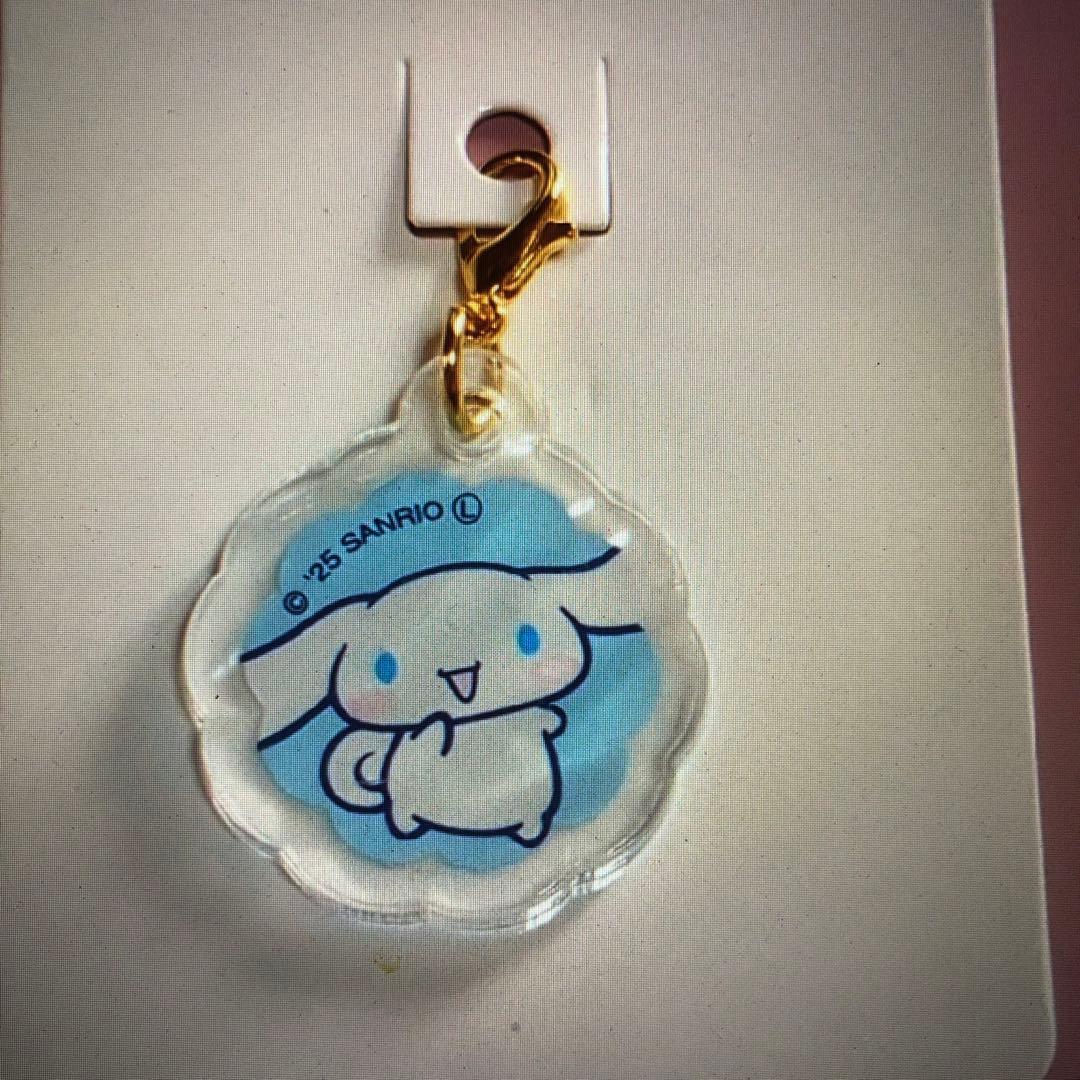 サンリオ ウサギ アクリルキーホルダー