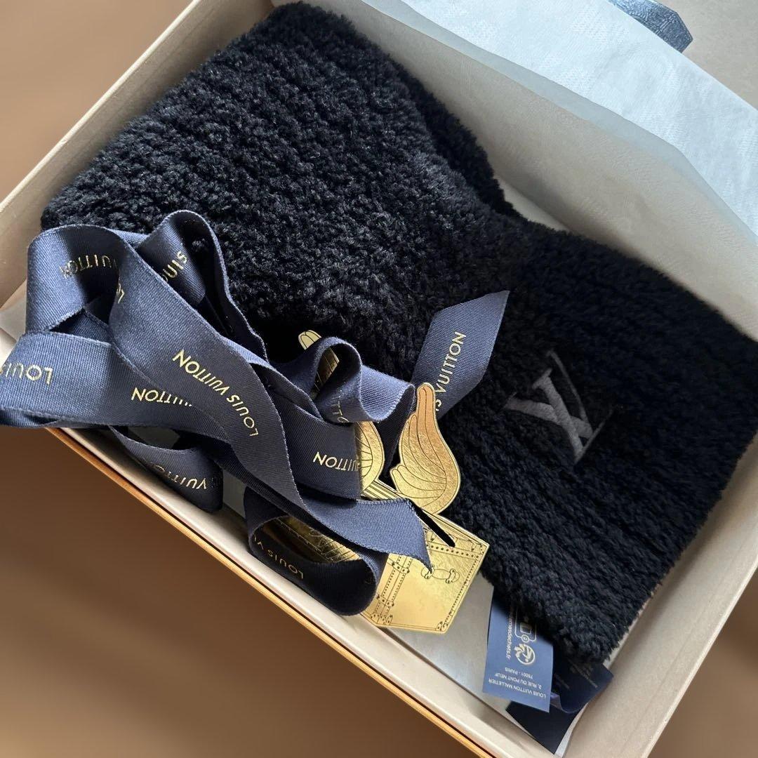 マフラー・オンリー LV・ミニ コンフィ　ルイヴィトン