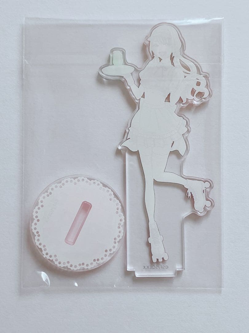 その着せ替え人形は恋をする 喜多川海夢 スマイルベースカフェ アクリルスタンド