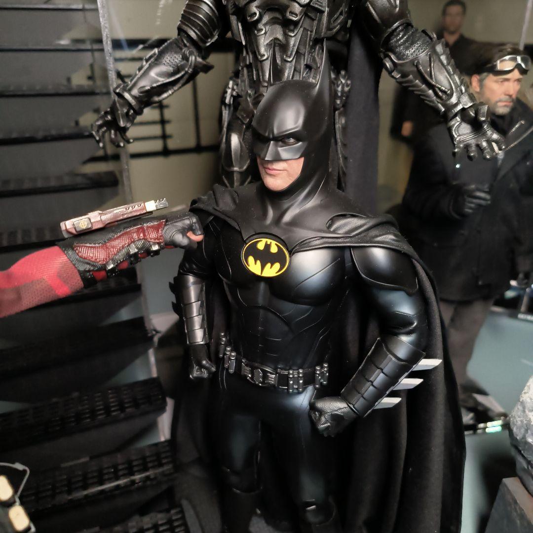 ホットトイズ バットマン フラッシュ 1/6 フィギュア