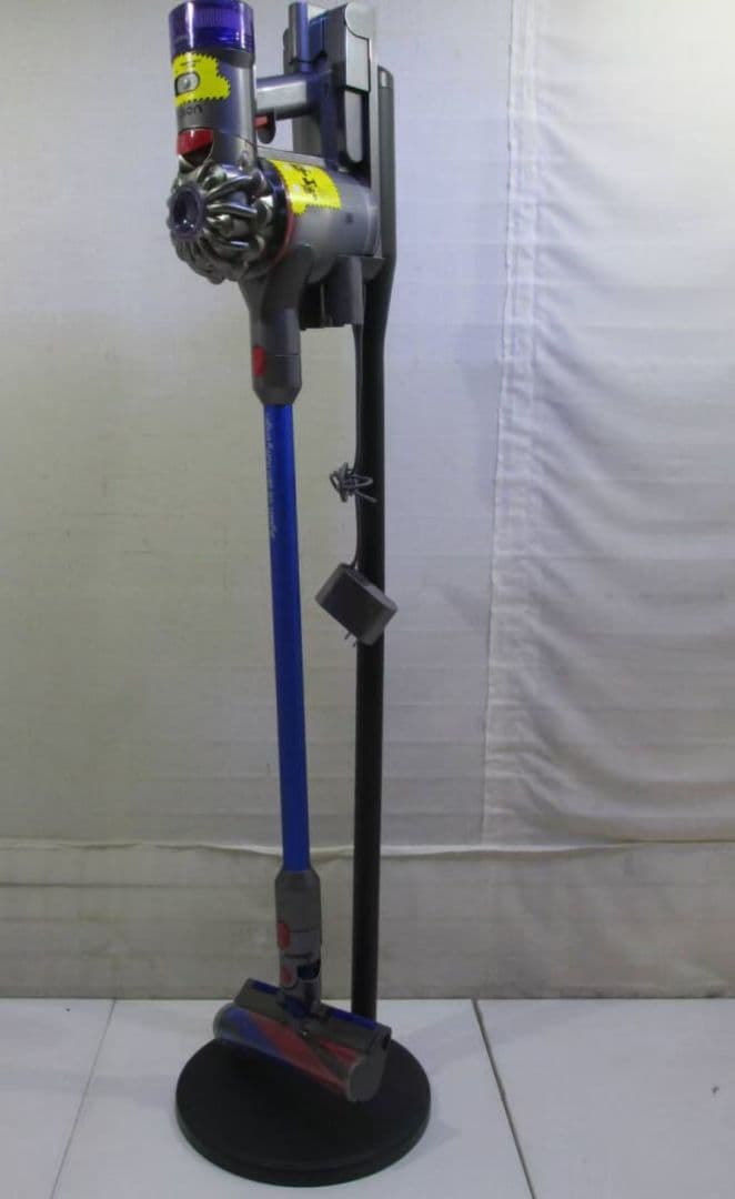 動作保証ラスト在庫Dyson正規ｖ8Slim スティッククリーナー陳列台付きで