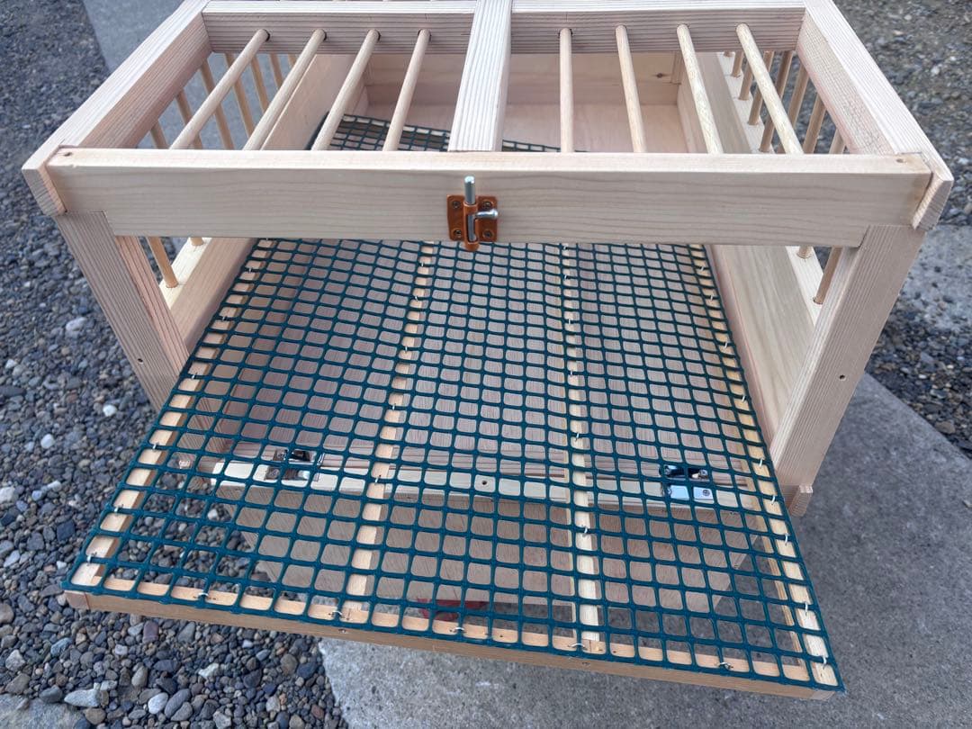 レース鳩用木製放鳩カゴ