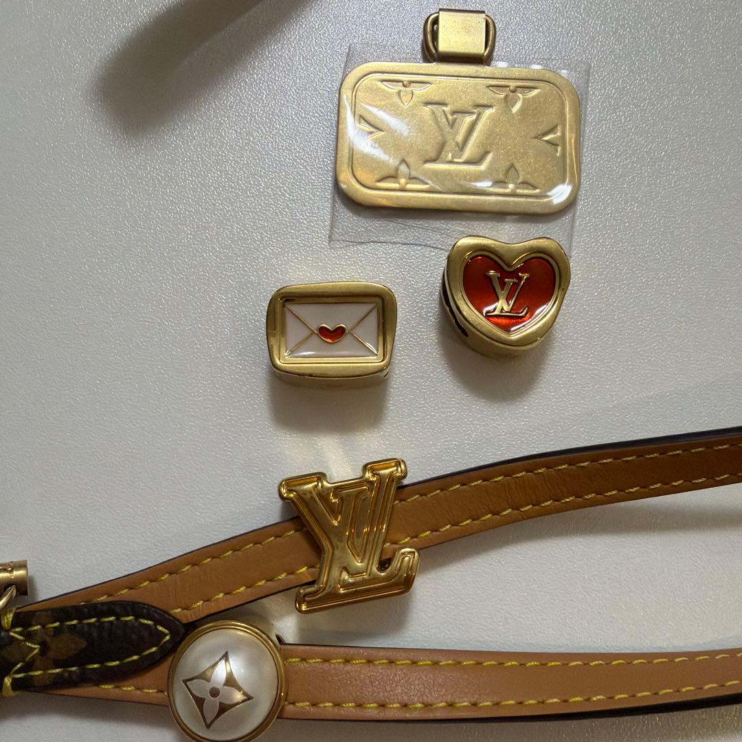 K*x様 ルイ・ヴィトン フォンホルダー　ストラップ　LOUIS VUITTON