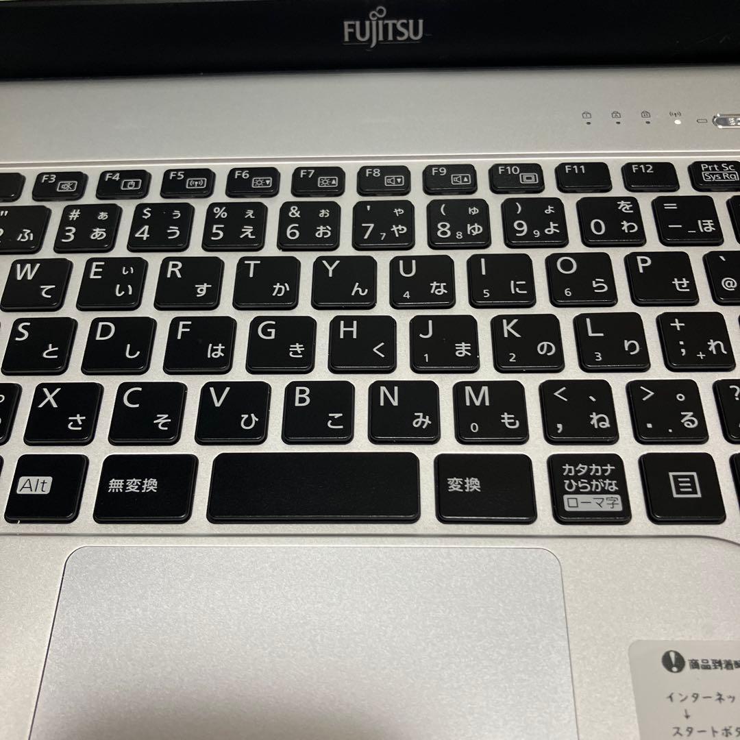 Fujitsu ノートPC Intel Core i5 7世代