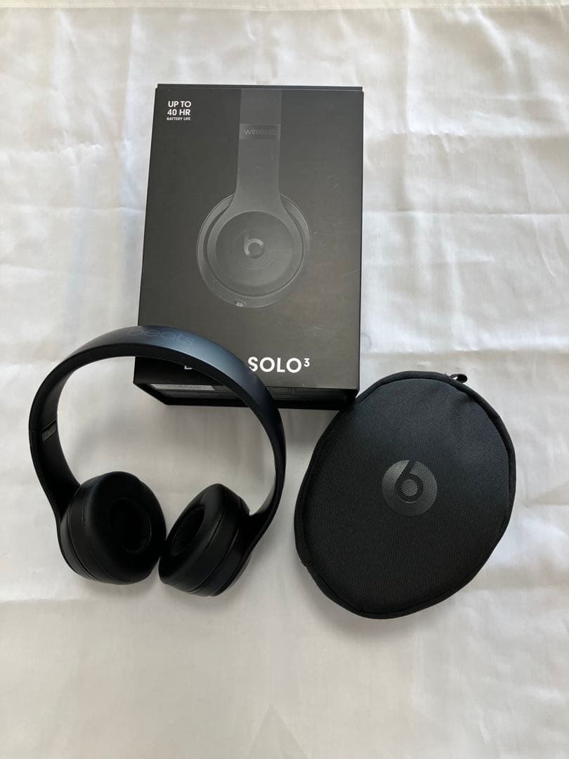 美品　BEATS SOLO3 ワイヤレスヘッドホン