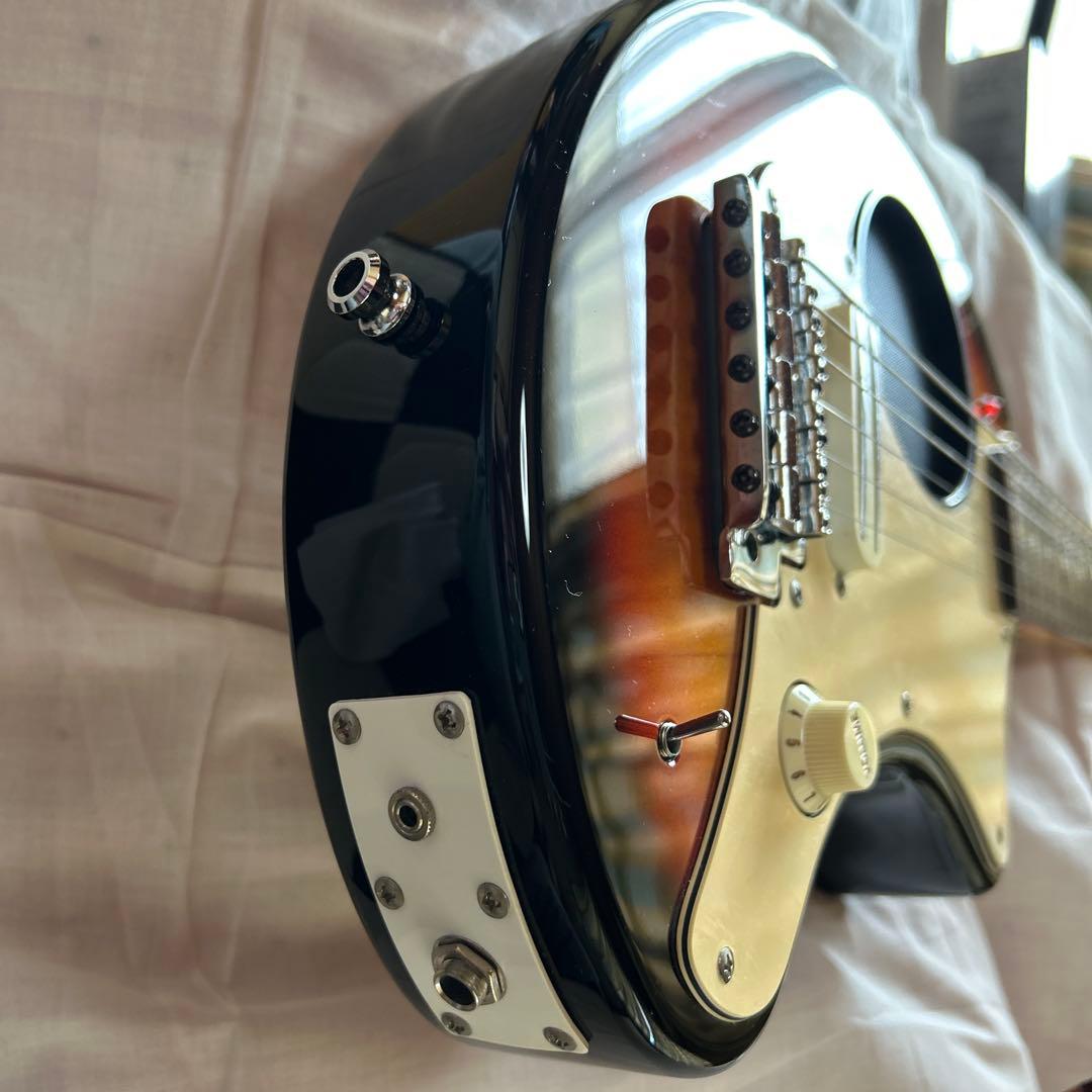 Fernandes ZO-3ST 芸達者 アンプ内蔵ギター