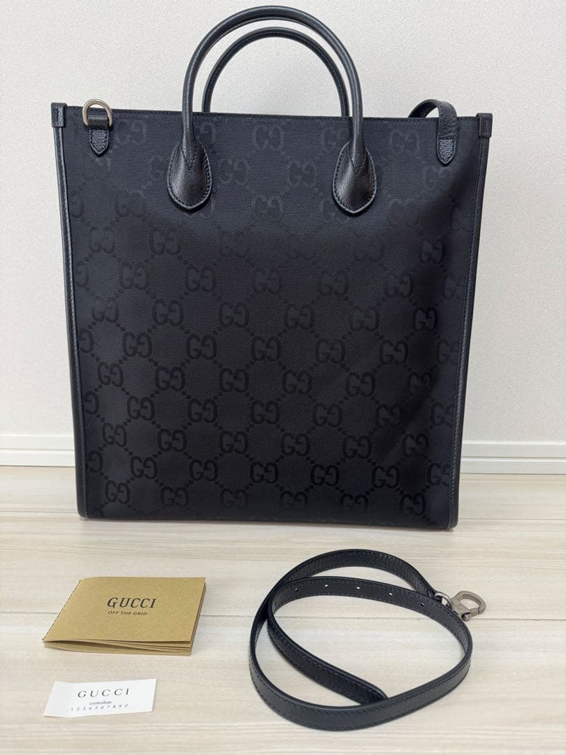 【極美品】グッチ　GUCCI ブラック ビジネス　トートバッグ