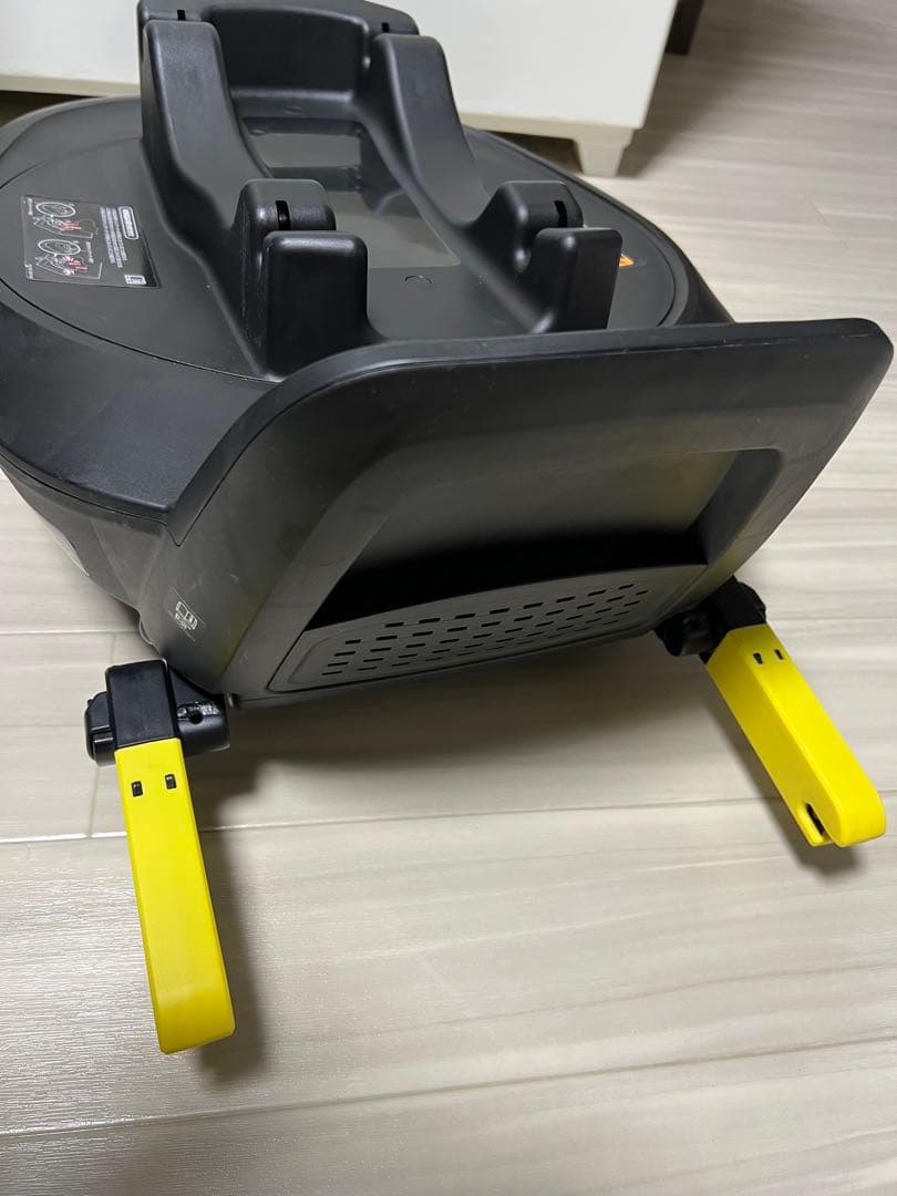 ISOFIX取付×回転式アップリカ トラベルシステム ベース チャイルドシート