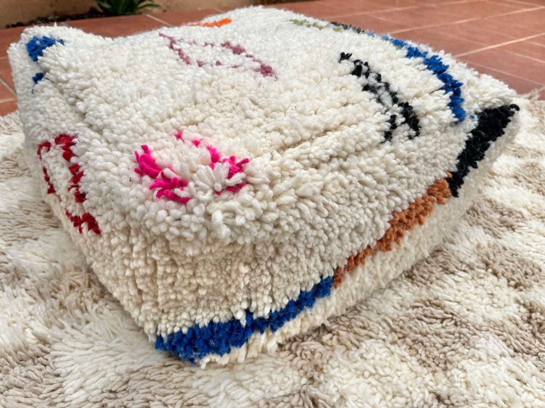 m*i様 モロッコ　プフ　pouf アジラル　オットマン クッション　ラグ　13