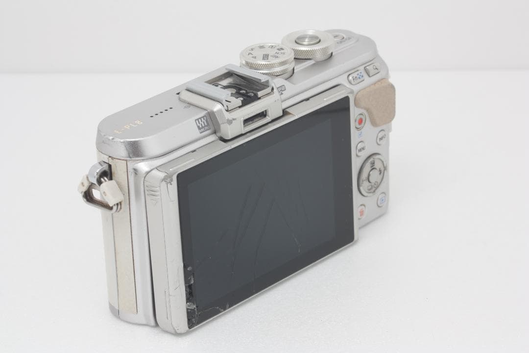 オリンパス OLYMPUS PEN E-PL8 ボディ完動品 #310c