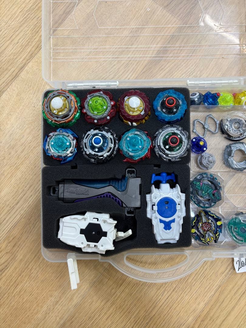 ベイブレード バーストケース付きまとめ売り　引退