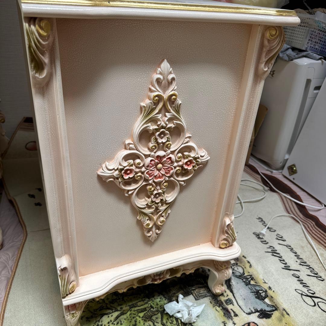 ロココ調　3段チェスト　山崎ページ