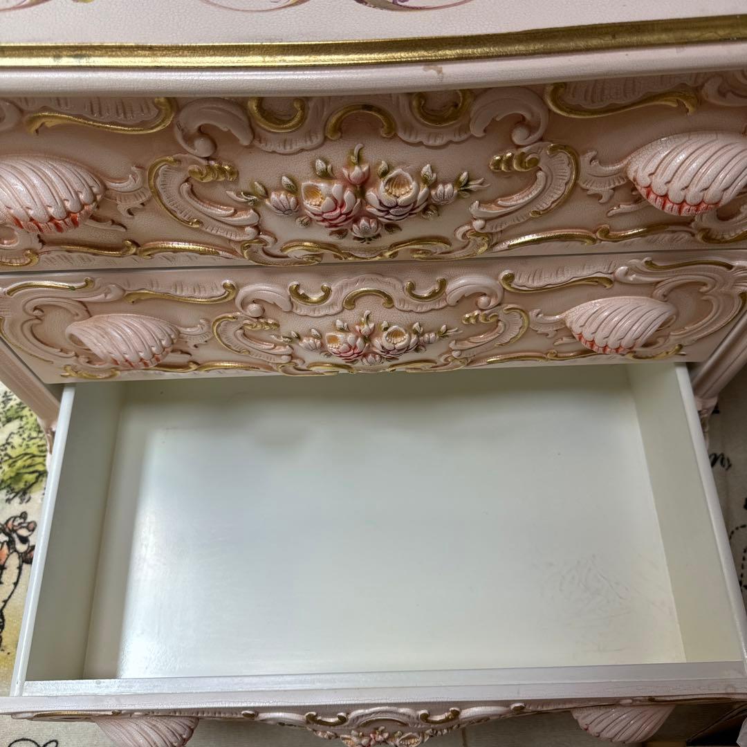 ロココ調　3段チェスト　山崎ページ