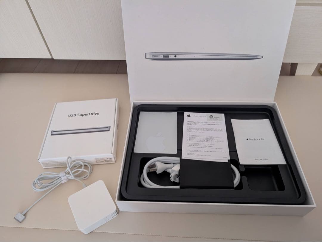 MacBook Air 13インチ 2017 Core i5 8GB 128GB