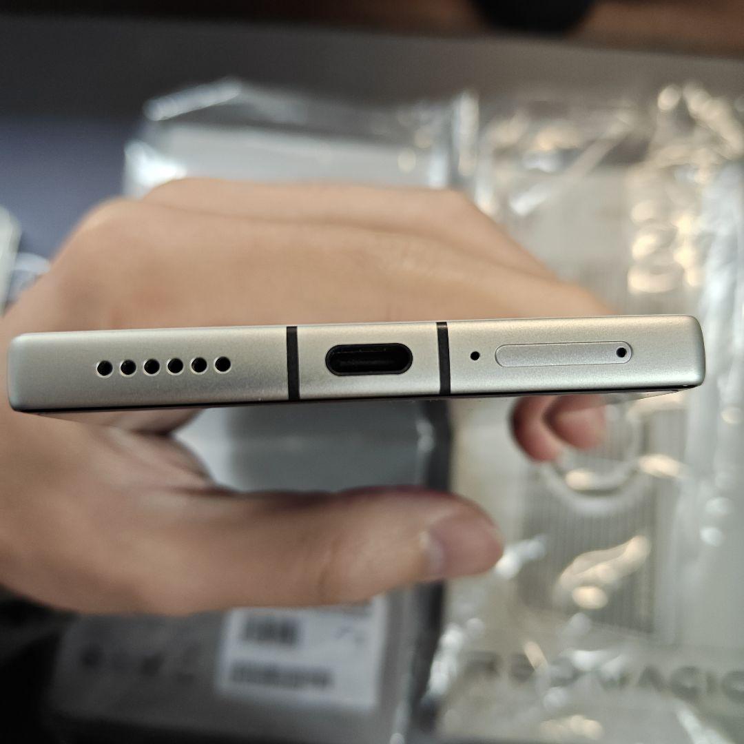 レッドマジック REDMAGIC 10 AIR 512G ホワイト