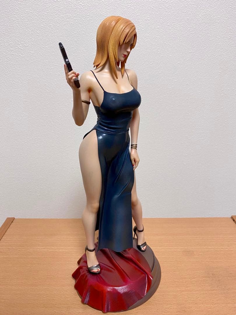 ザ*ー様 パラサイトイヴ　アヤ・ブレア　ガレージキット塗装済完成品