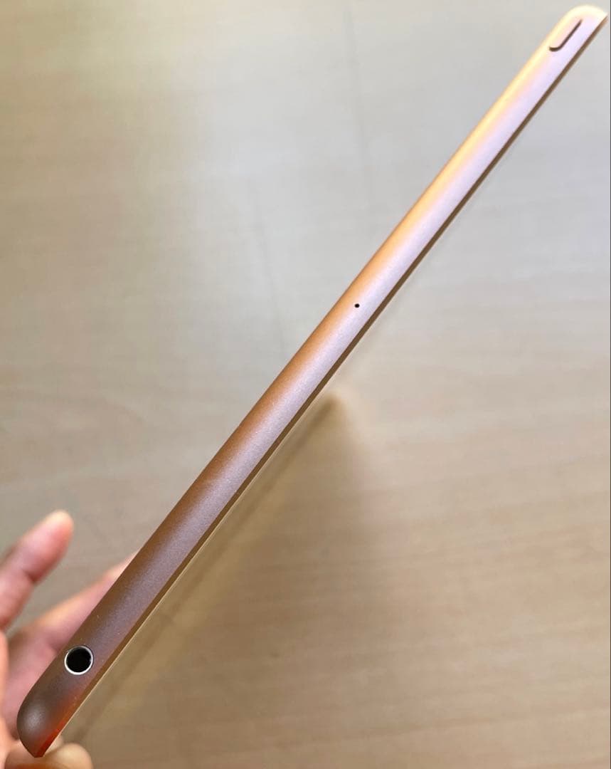 iPad 第7世代　A2197 Wi-Fi　ゴールド　128GB 美品 #2