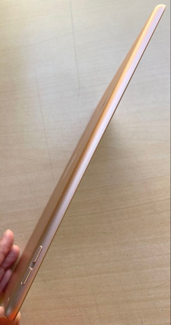 iPad 第7世代　A2197 Wi-Fi　ゴールド　128GB 美品 #2