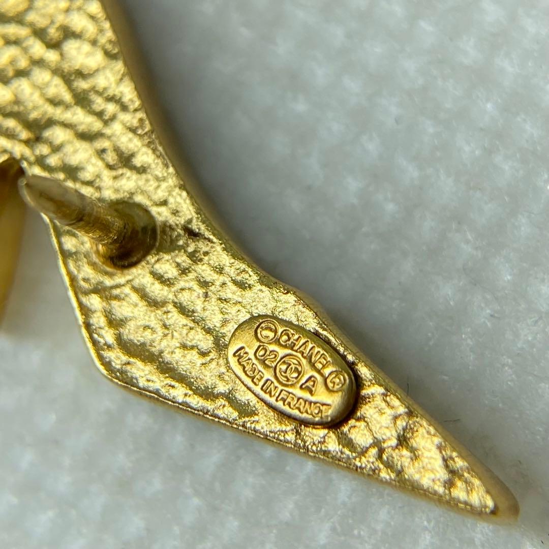 CHANEL シャネル ブローチ バッジ ネクタイピン