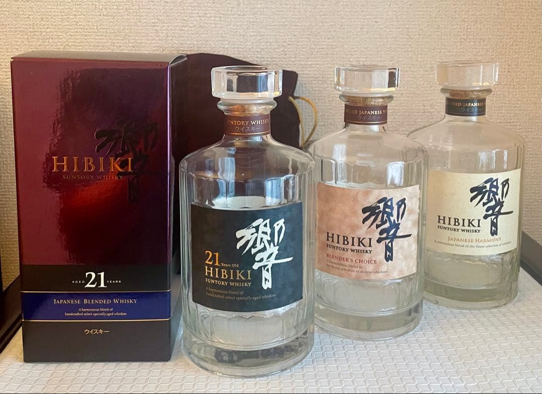 【未洗浄・空瓶】響21年 ・ブレンダーズチョイス・ノンビンテージ