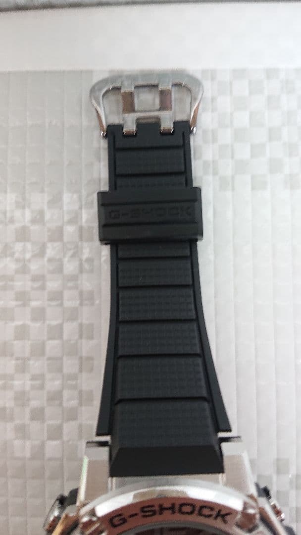 G-SHOCK G-STEEL GST-B300S-1AJF 中古品。