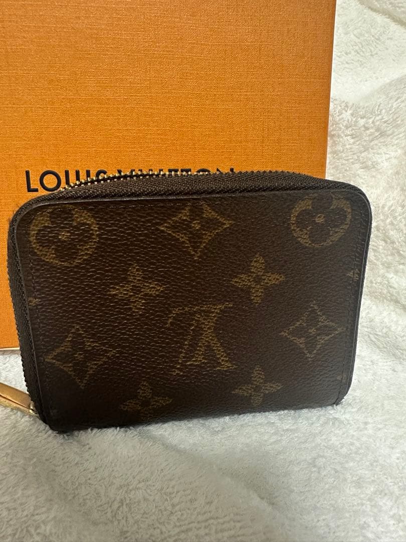 Louis Vuitton ジッピーケース　モノグラム　　　早い物勝ち⭐︎