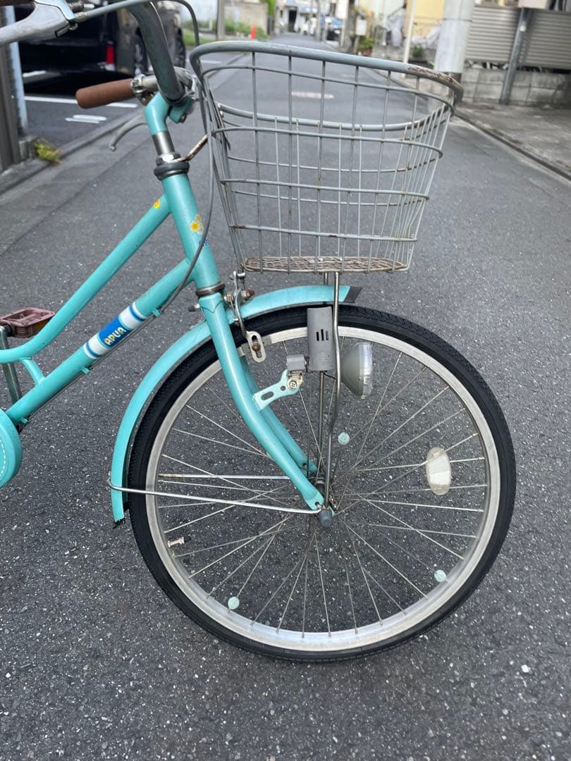 子供用自転車 水色 前面バスケット付き