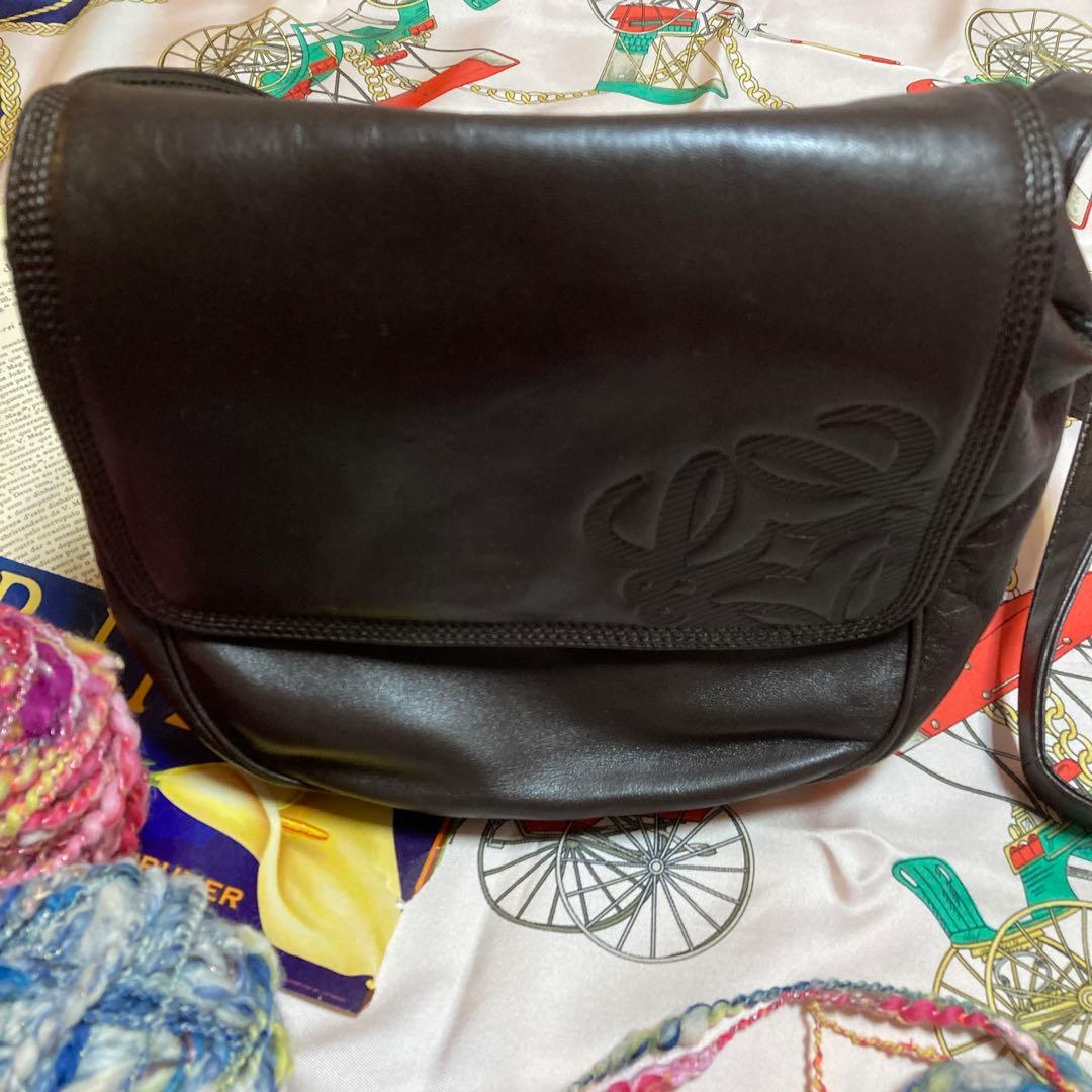 LOEWE レザー ショルダーバッグ