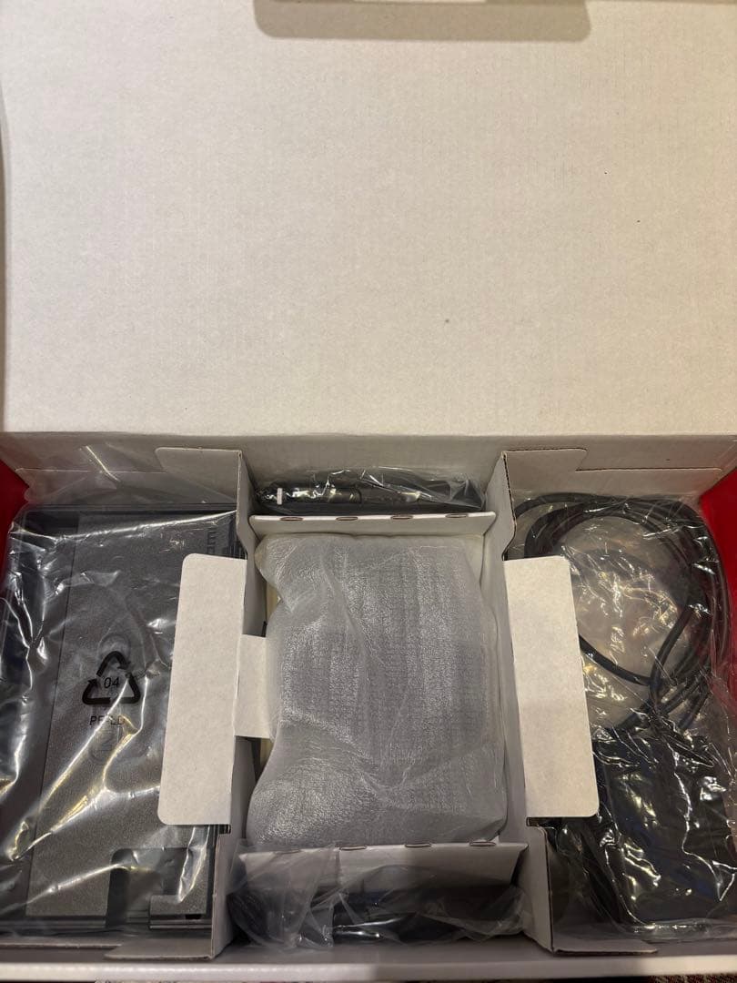 Nintendo Switch 本体　ネオン