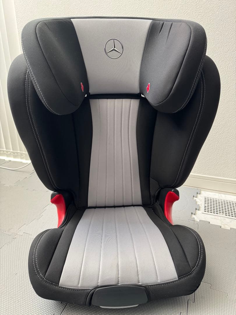 【正規品】メルセデスベンツ ジュニアシー ト KIDFIX XP①