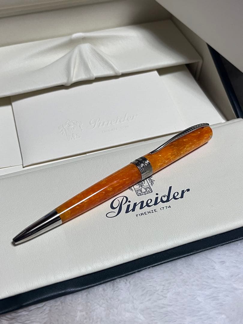 ☆廃番 新品未使用 ピナイダー ボールペン アバター サンフランイエロー☆