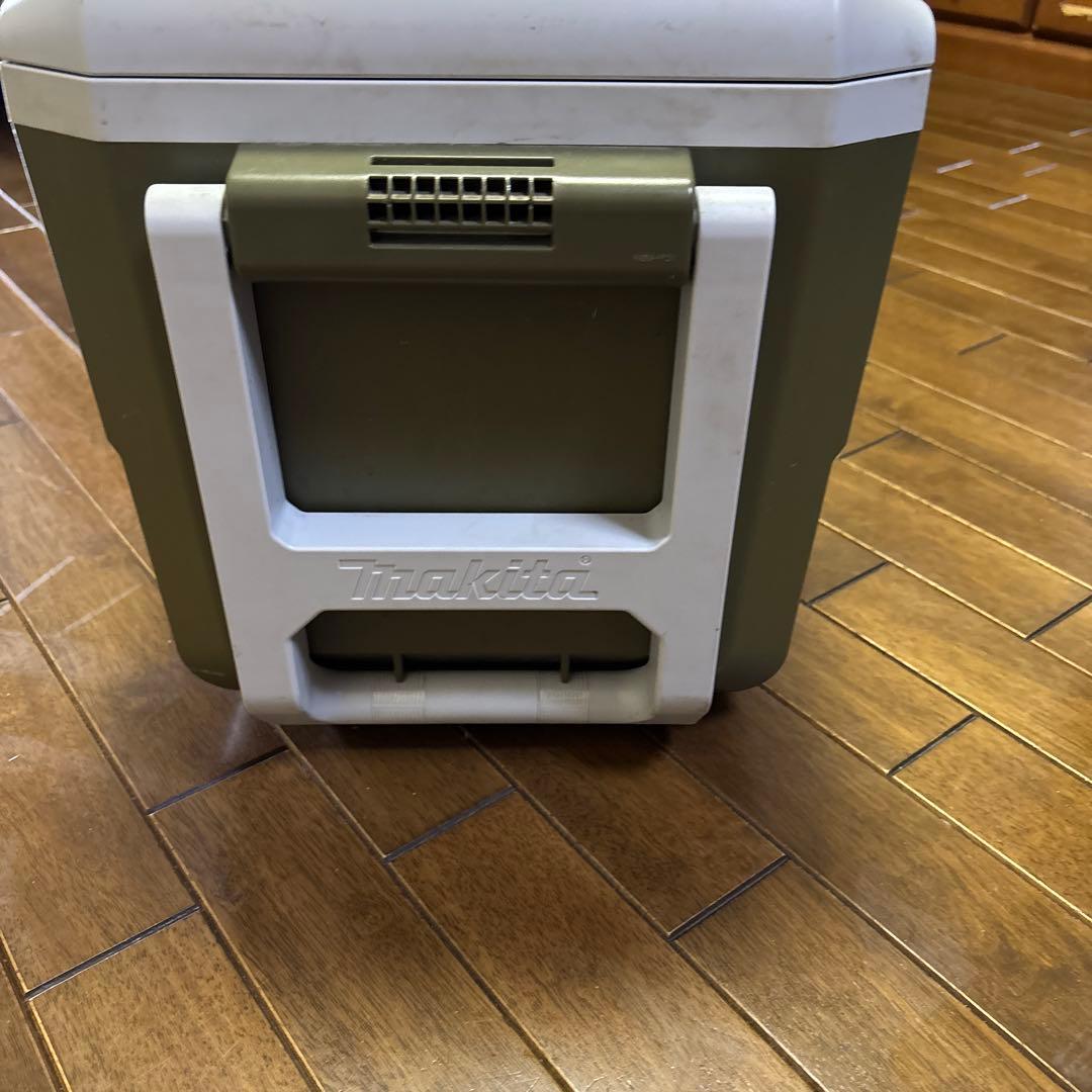 Makita XGT 充電式冷温庫 CW001G