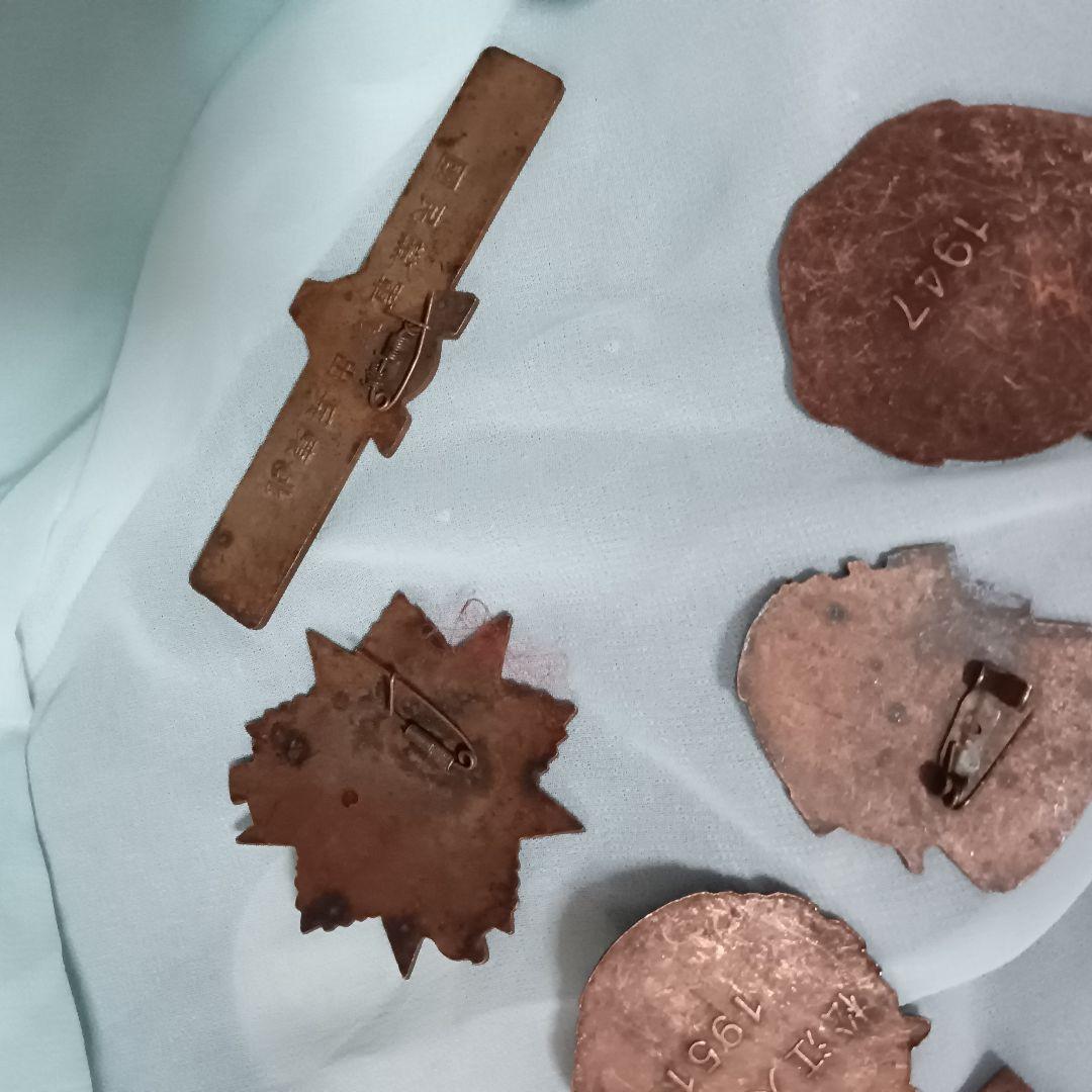 歴史的金属製メダルセット