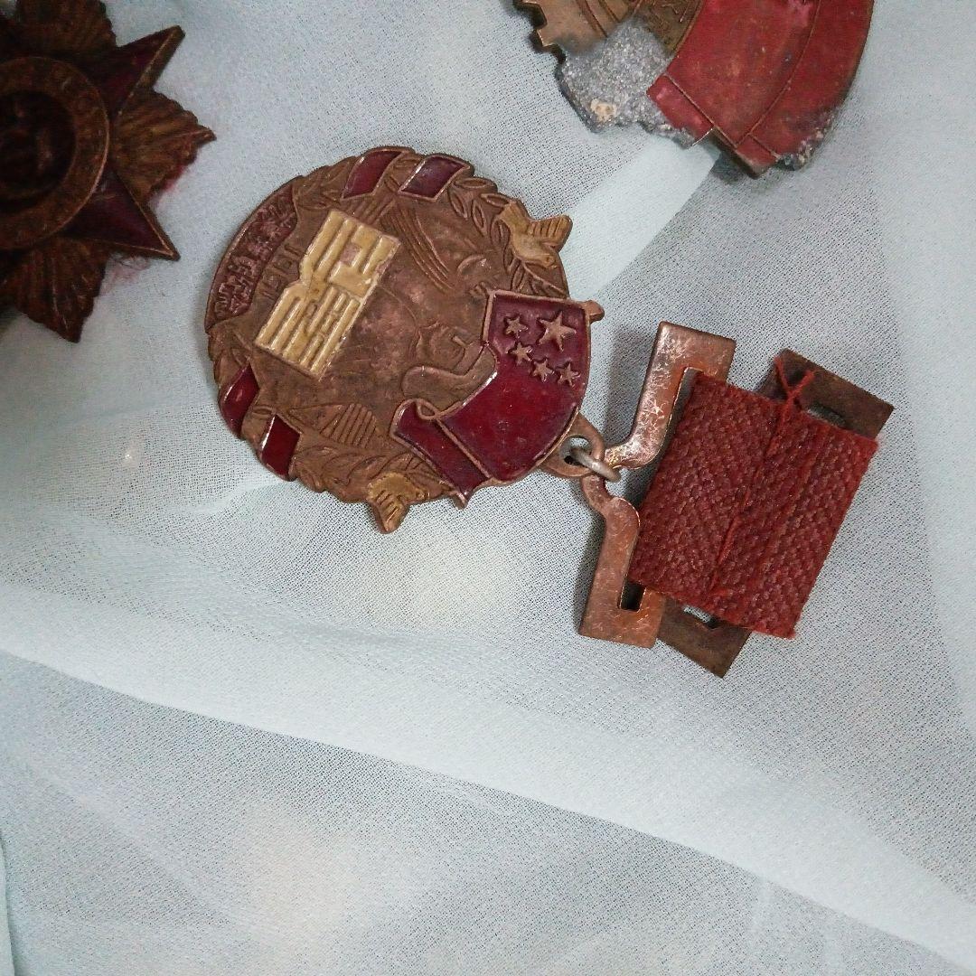 歴史的金属製メダルセット