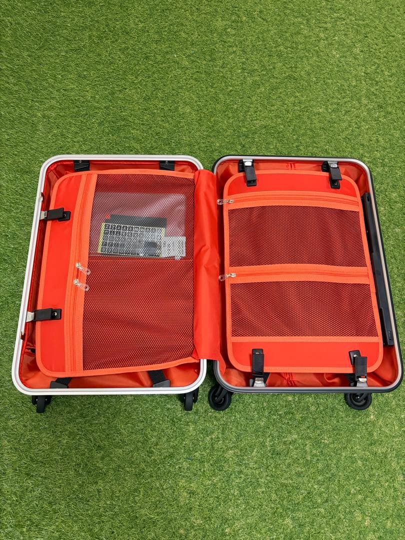 【新品未使用】＜ANA＞フロントオープン縦型4輪キャリーケース（ANAロゴ付）