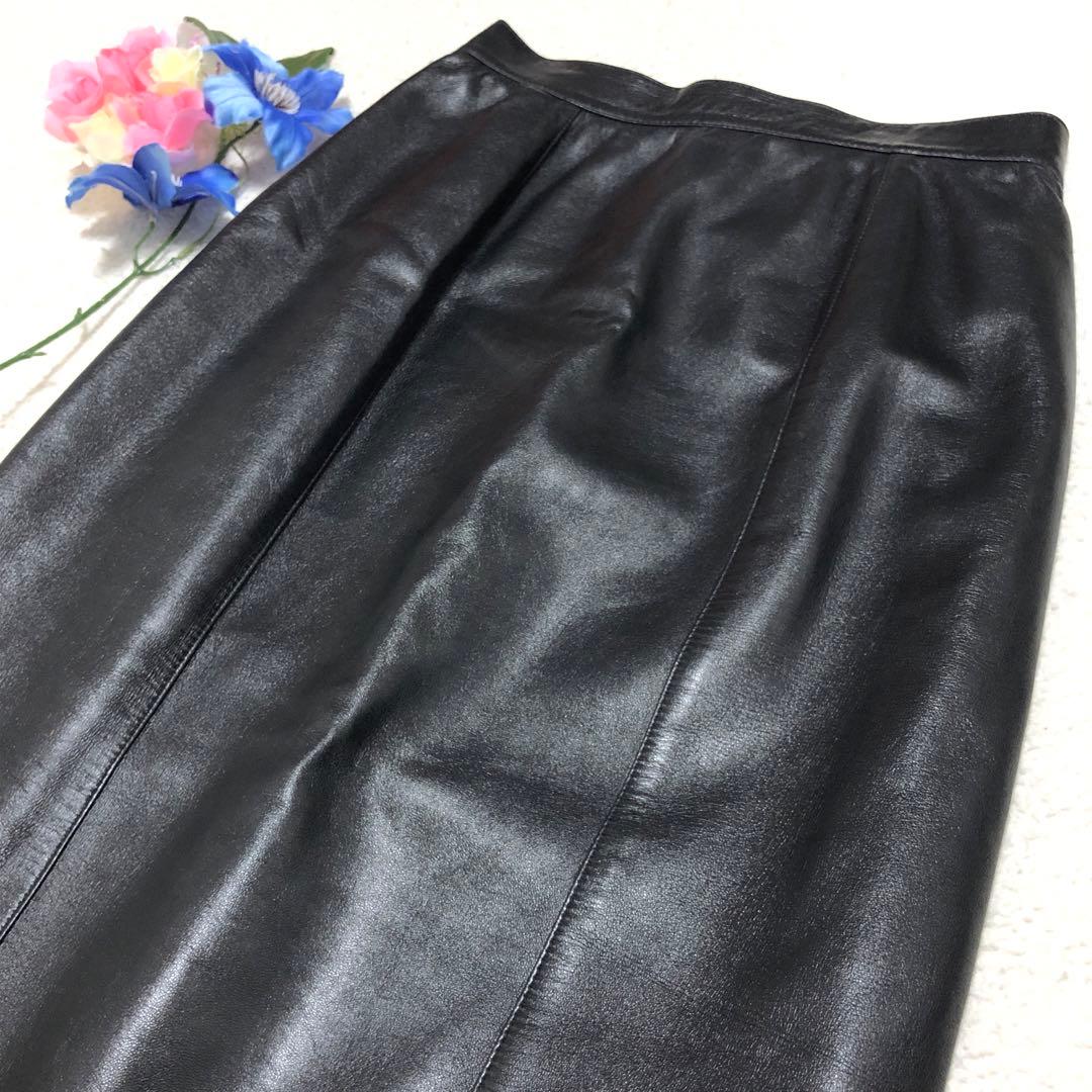 極美品　ロエベ　ひざ丈スカート　アナグラム　タイト　とろとろラムレザー 黒