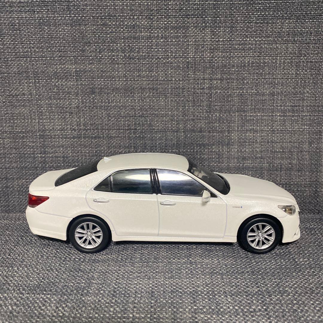 クラウン　ミニカー