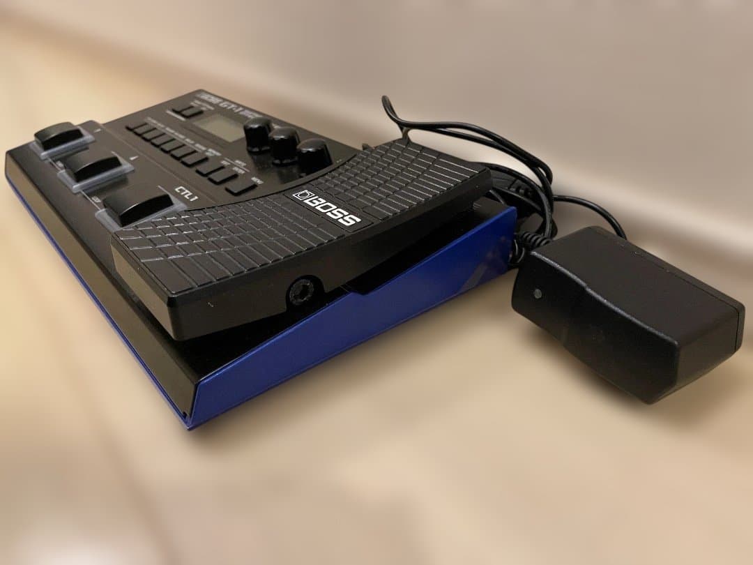 ギター BOSS GT-1 Guitar Effects Processor