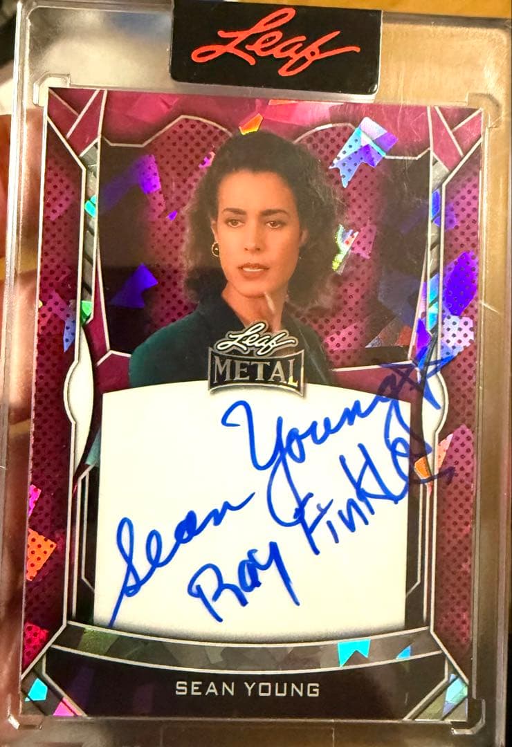 Leaf ショーンヤング Sean Young サインカード topps以外