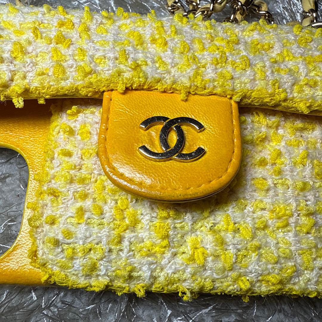 CHANEL イエロー ツイード iPhone12ケース