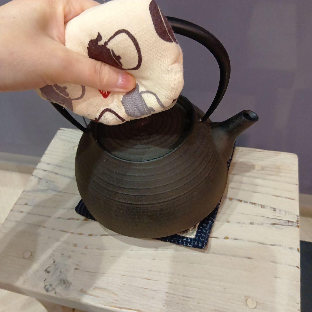 壱鋳堂 鉄瓶 1L 日本製 岩手の南部鉄器 刷毛目 さび茶仕上げ IH調理器対応