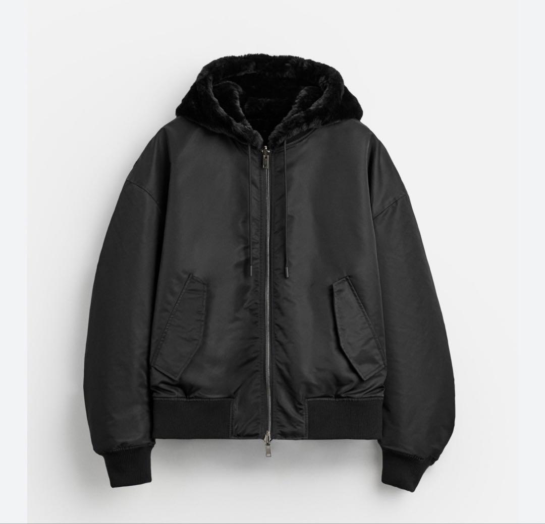 美品 ZARA リバーシブルボンバージャケット| 0993/301 黒 ファー