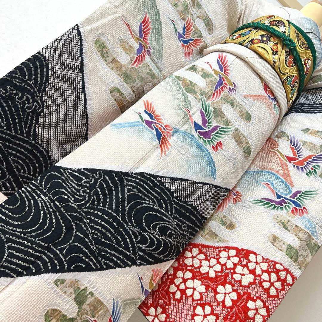 390 振袖フルセット 正絹 絞り 白地 黒 赤 緑 多色 カラフル 金彩