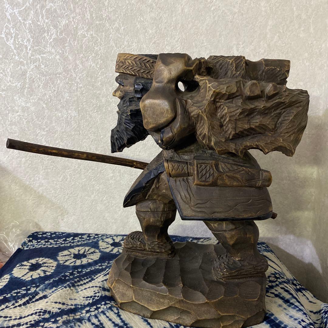 木彫　アイヌ　カムイセイクル　民芸　木彫熊