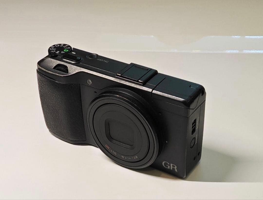 動作良好 訳あり RICOH GR APS-C初代 2013