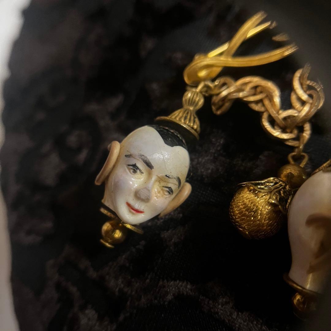 ヴィンテージ人形顔ブローチ