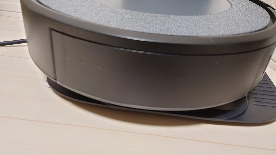 【中古】iRobot ルンバ i3+ ロボット掃除機 替えパック＆フィルター付