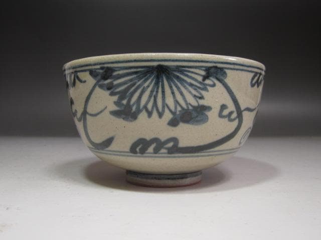 【セール】☆膳所焼安南写唐草茶碗　裏千家　十四代　淡々斎の花押☆y242