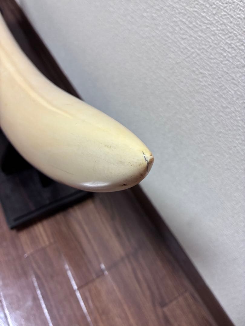 象牙風レプリカ 置物 オブジェ 全長約90cm 約8.7kg レジン 練物